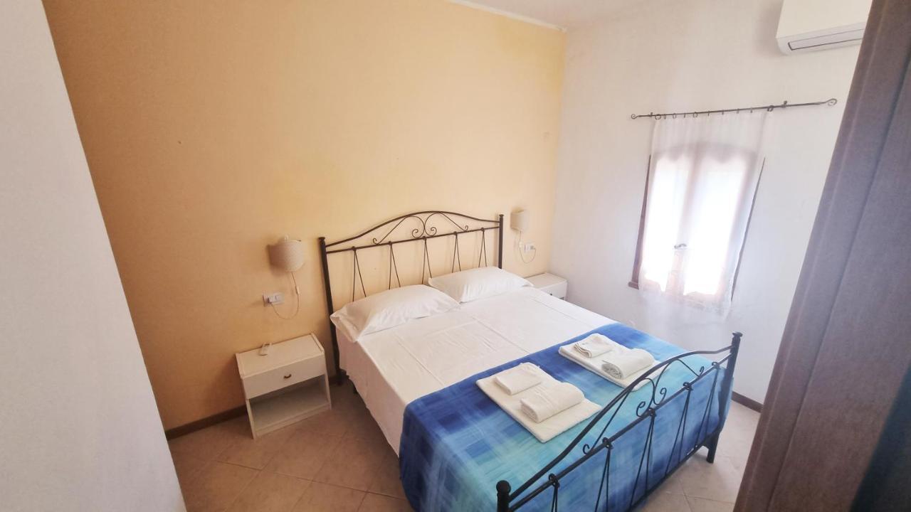 La Baia Apartments Sa Rocca Tunda Exteriér fotografie